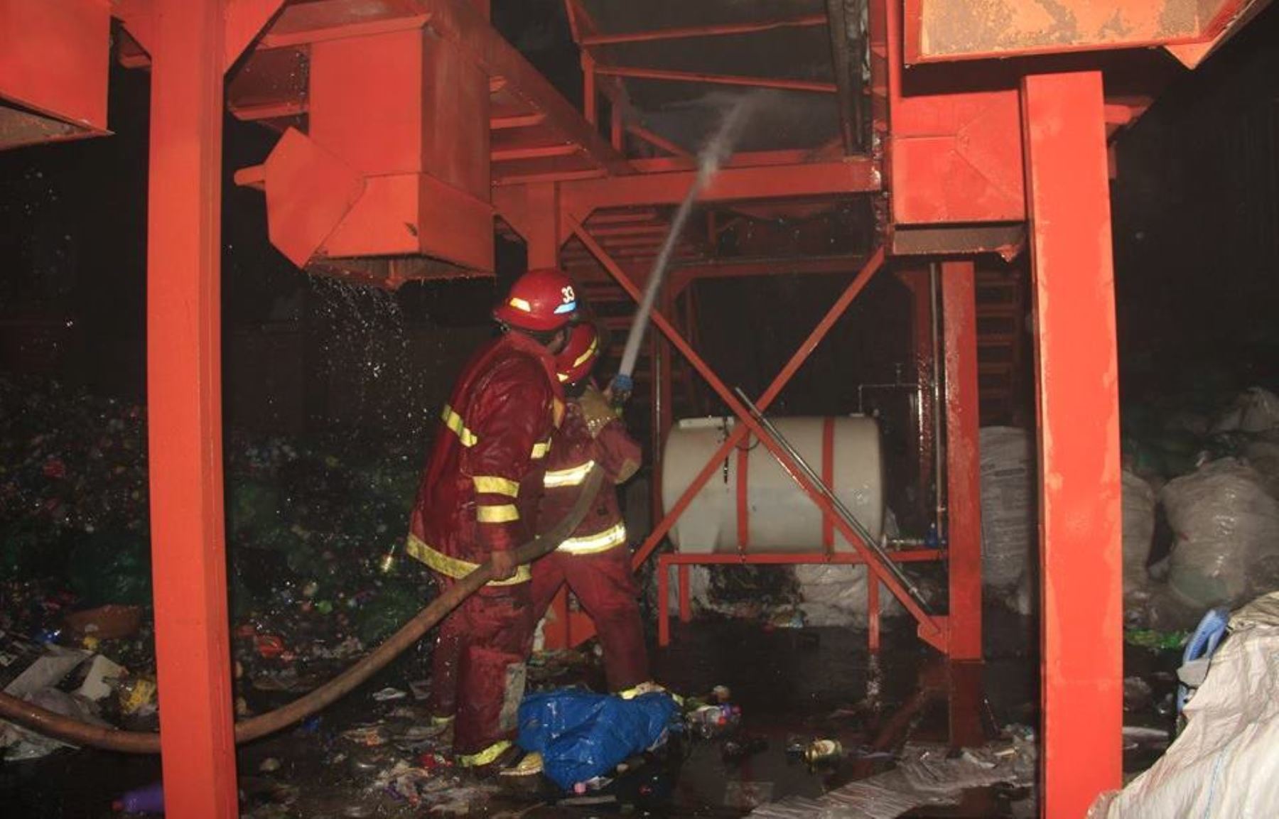 Fiscalía inspecciona Planta de Tratamiento y Residuos Sólidos de Chimbote