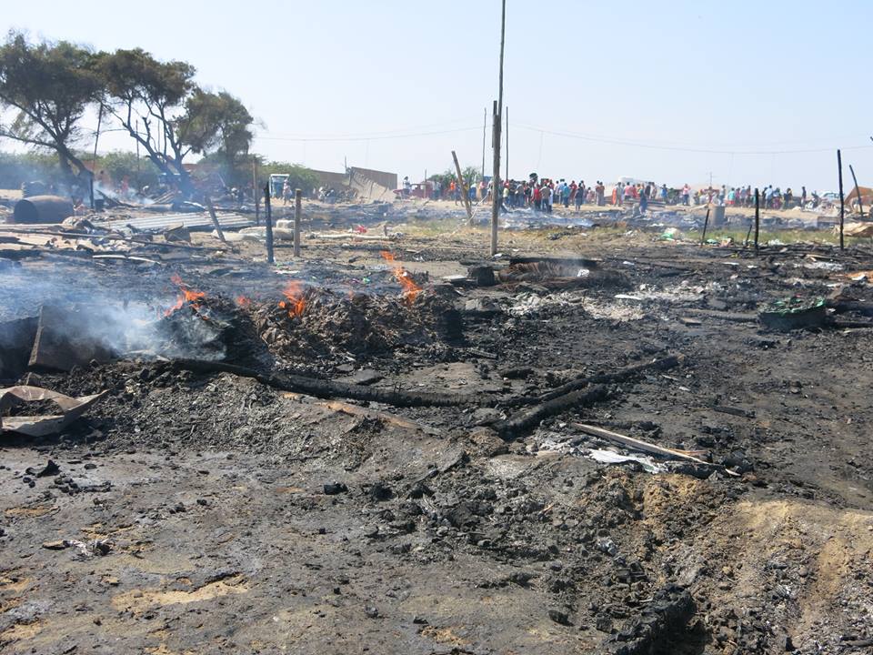 Chimbote: dos personas resultaron con graves quemaduras en incendio registrado en “Villa España” 