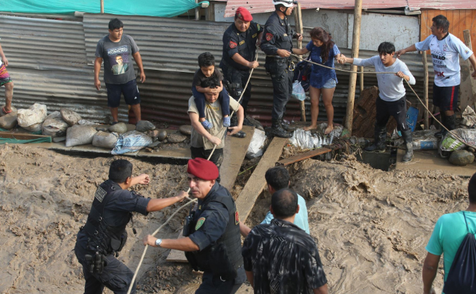 Incrementan presencia de efectivos policiales y del Ejército en Huarmey