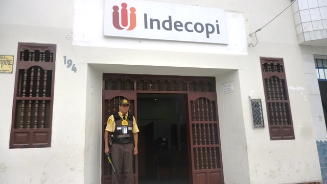  Indecopi abre proceso a 14 colegios por no tener libro de reclamaciones