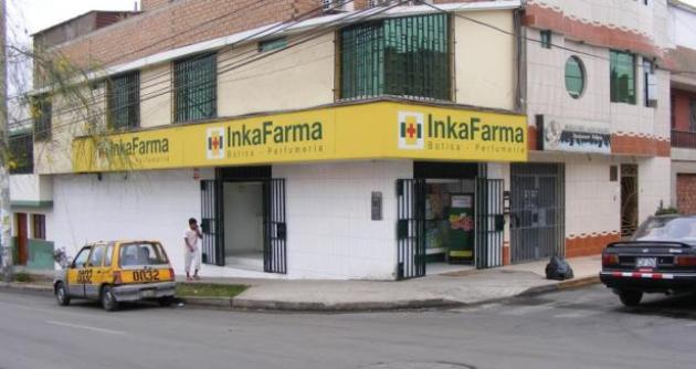 Dos delincuentes provistos de armas de fuego asaltan Inkafarma en Nuevo Chimbote