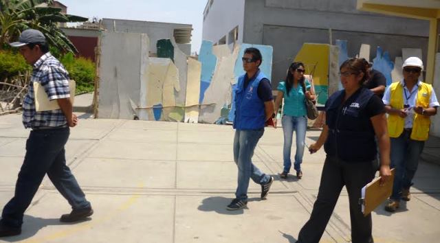 Pese a inconvenientes verifican colegios que están con paralizadas