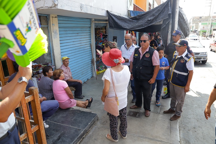 Inspeccionan calles de "El Progreso" para evitar que ambulantes tomen posesión
