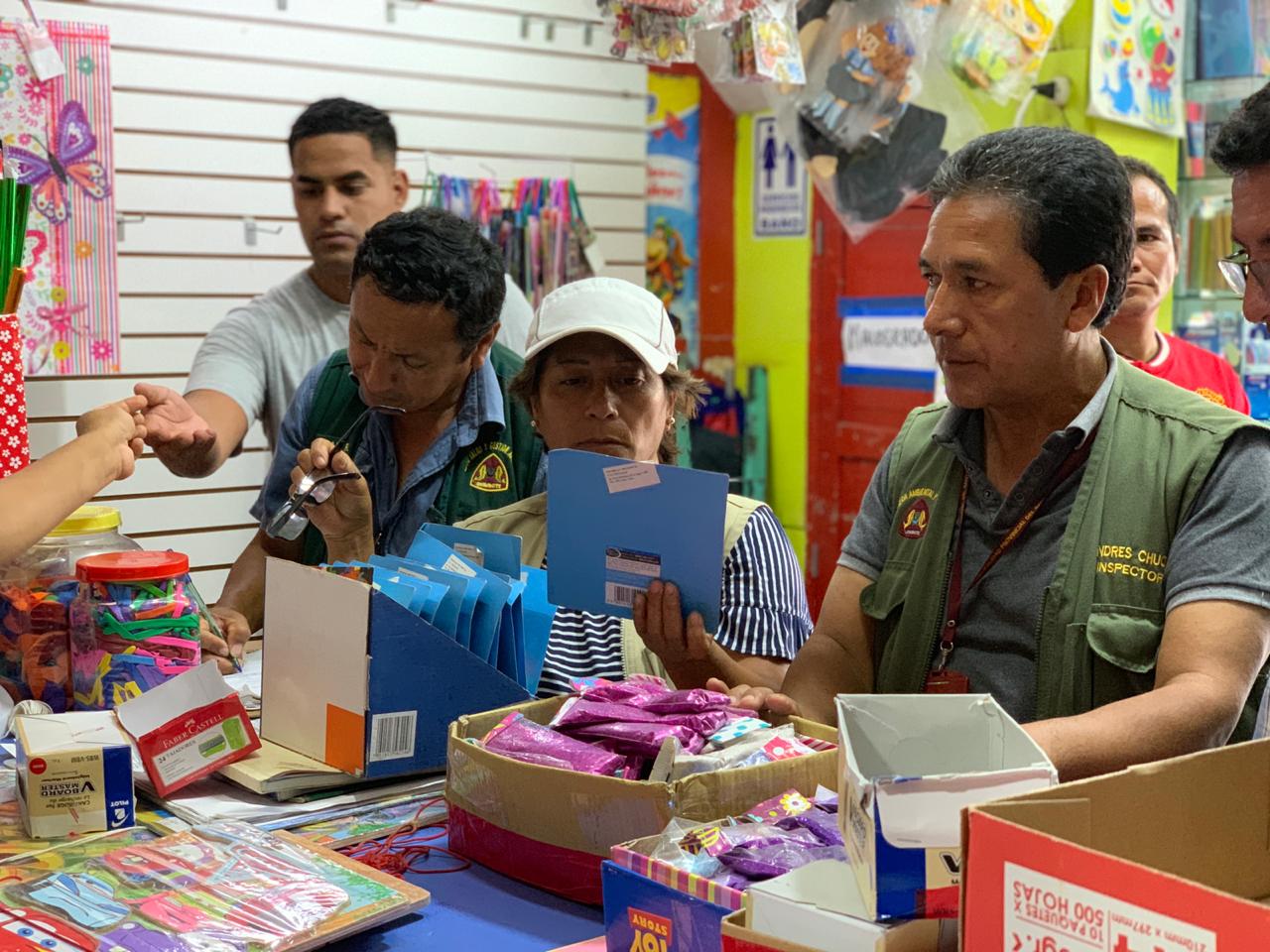 Sector Salud, MPS y Fiscalía inspeccionaron librerías del centro de Chimbote