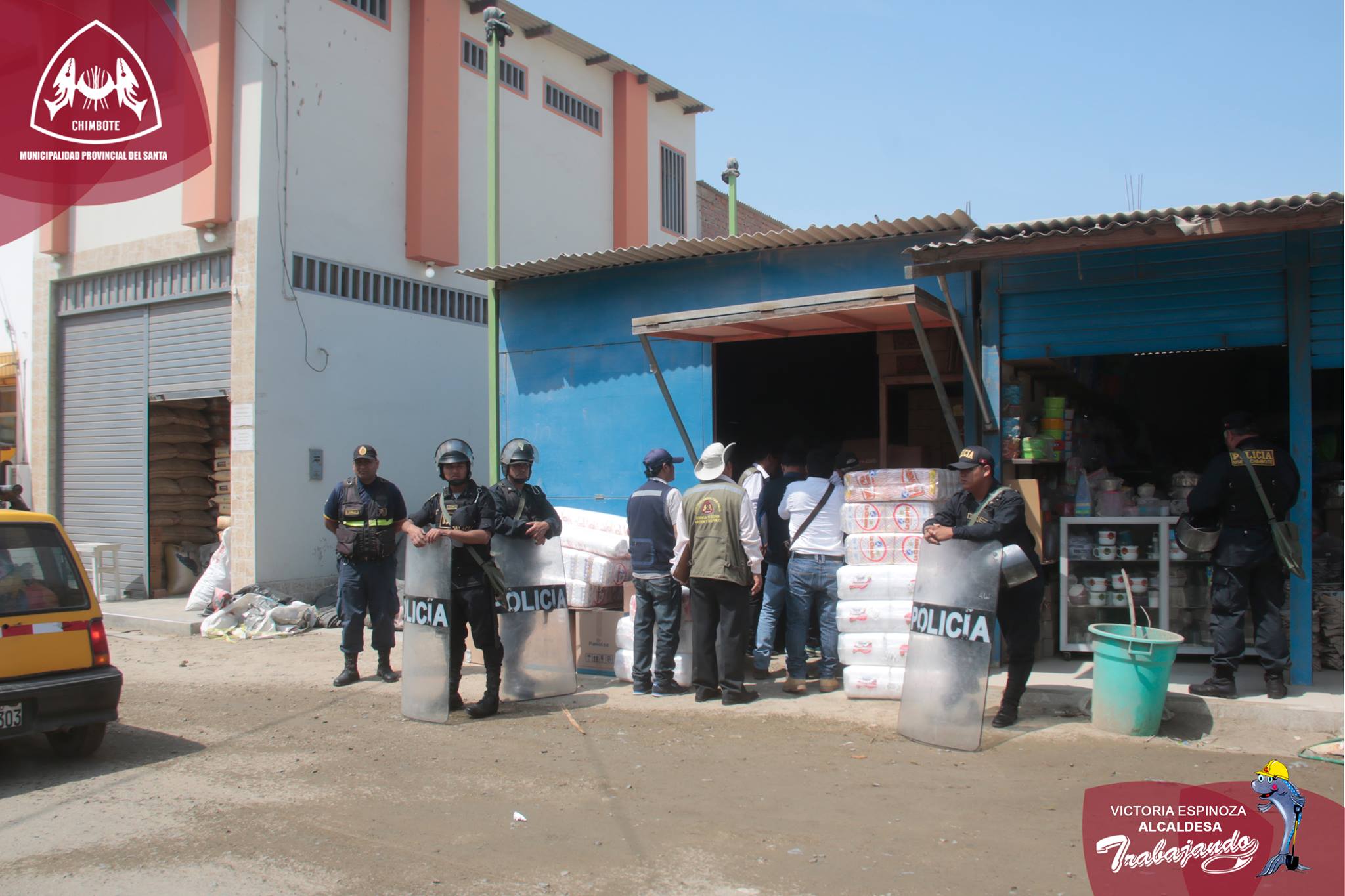 Incautan conservas de pescado sin registro sanitario en mercado La Perla   