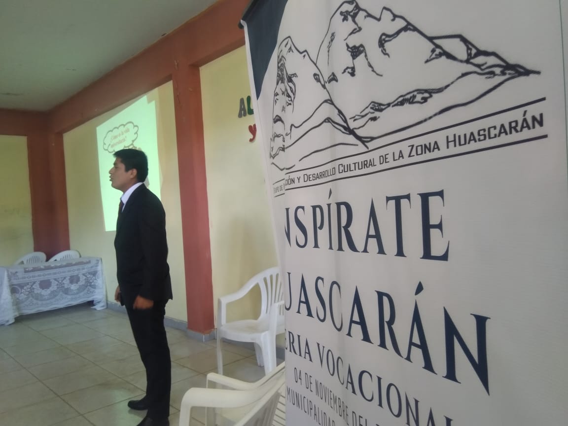 Universitarios ancashinos retornan a sus comunidades para incentivar el desarrollo