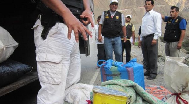 Incautan cerca de 2 kilos de PBC en bus que partió de Pallasca a Chimbote