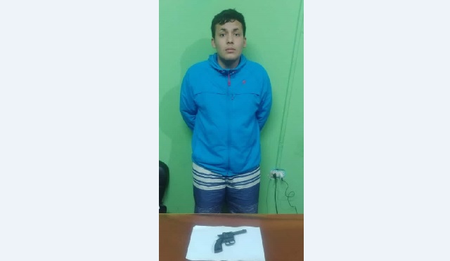 Intervienen a sospechoso que merodeaba por avenida Camino Real en Chimbote portando un revólver