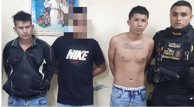 Escuadrón de Emergencia Centro atrapó a tres ladrones que asaltaron a universitaria en Chimbote