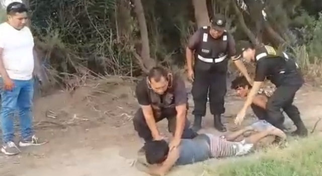 Intervienen a dos sujetos robando en una vivienda en la zona rural de Nuevo Chimbote