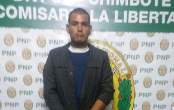 Policías intervienen a chef por golpear a su conviviente al interior de su vivienda en Chimbote