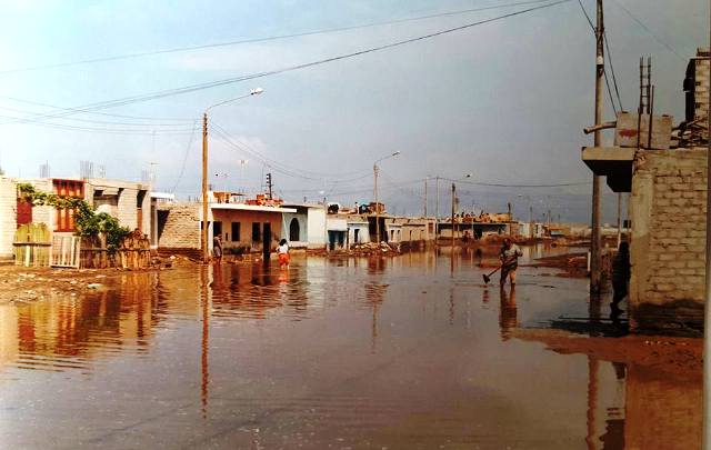 Pueblos de Nuevo Chimbote y la Panamericana Norte se inundaron con “El Niño” en 1998, que esto no se repita