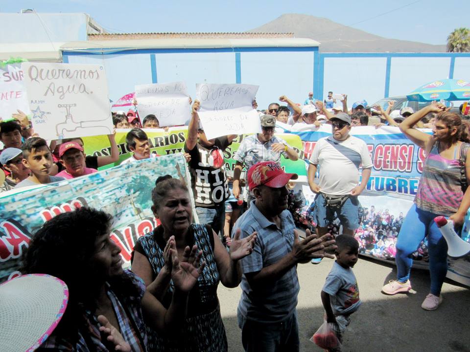 Invasores de 217 hectáreas de Chinecas exigen a Sedachimbote colocación de piletas de agua