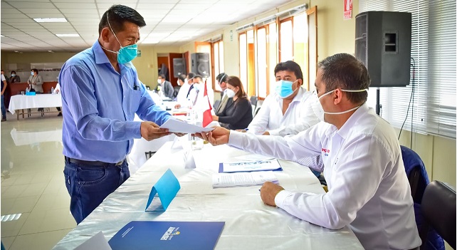 Anuncian inversión de más de 10 millones de soles para ampliar y equipar nueve hospitales de Áncash