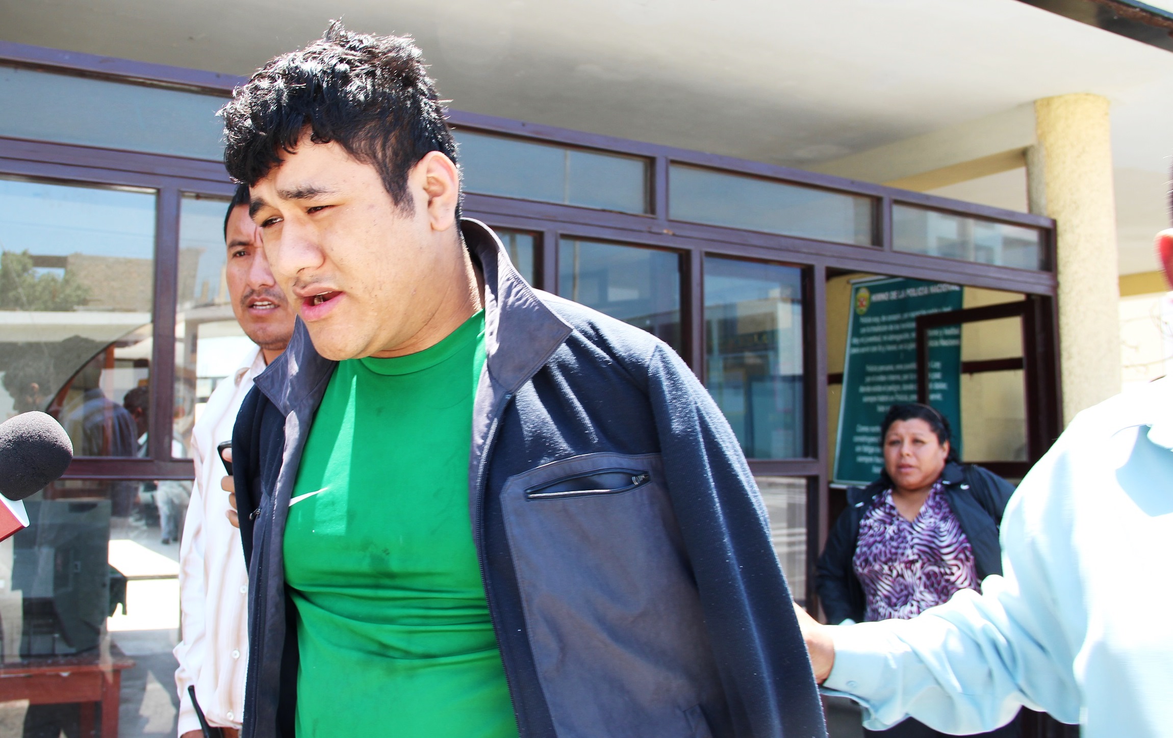 Distribuidor de gas hirió a balazos a tres presuntos extorsionadores en "Fraternidad"