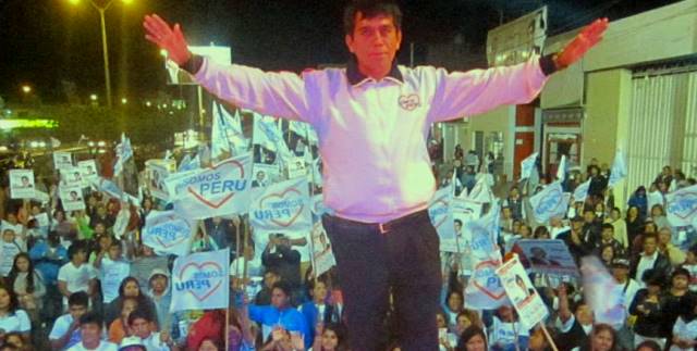 Candidato a alcalde de Nuevo Chimbote, Iván Chávez, promete renovar la política