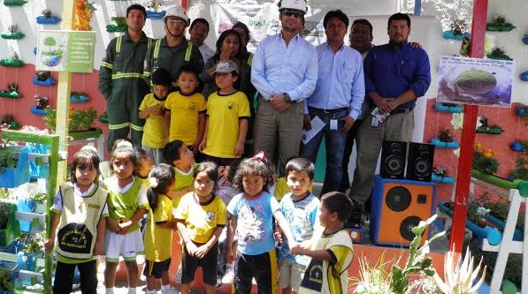 Trabajadores de Tasa Astillero impulsan proyecto “Jardines Colgantes” en Huanchaquito