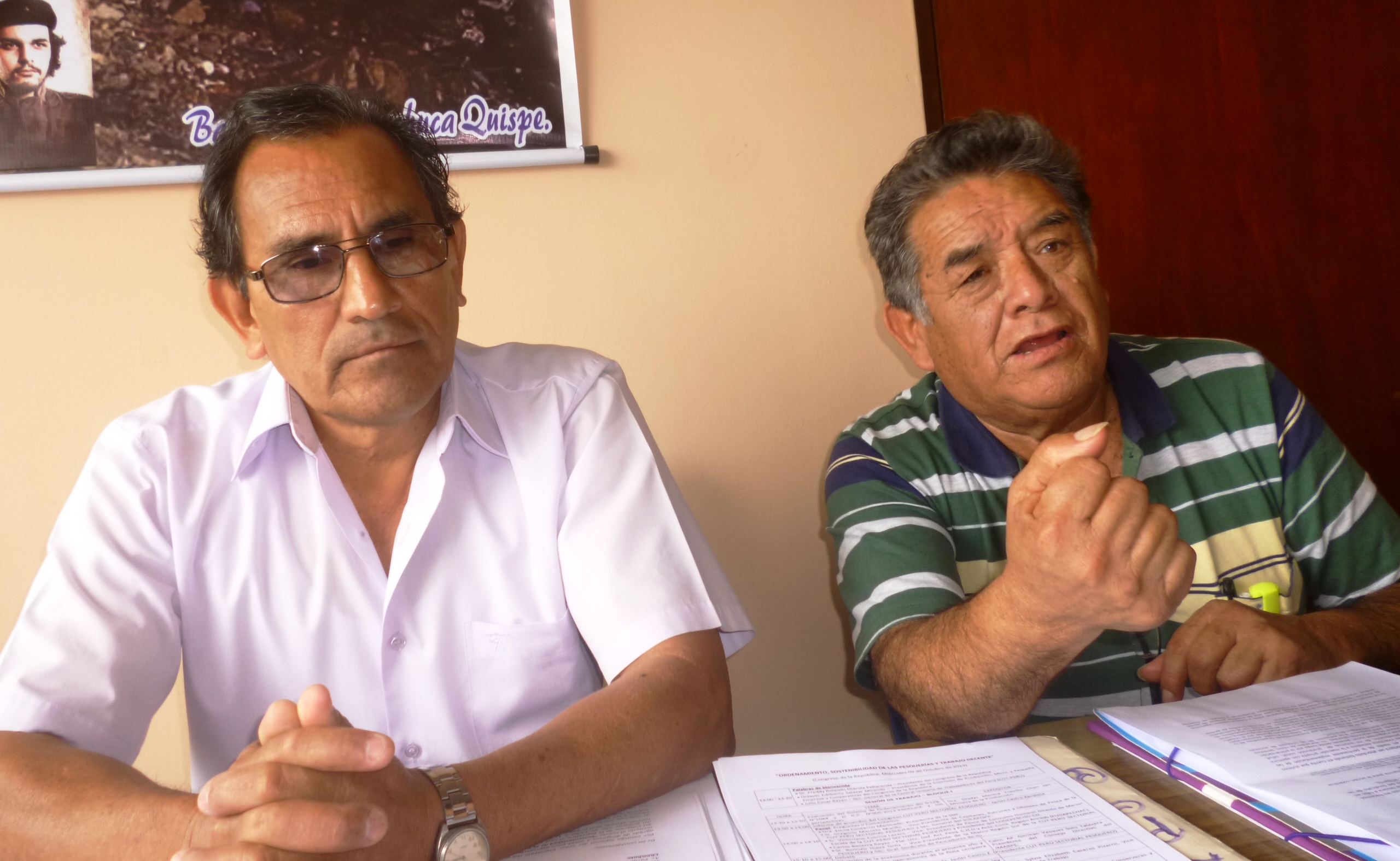  Fredy Otárola vuelve a posponer reunión con pescadores