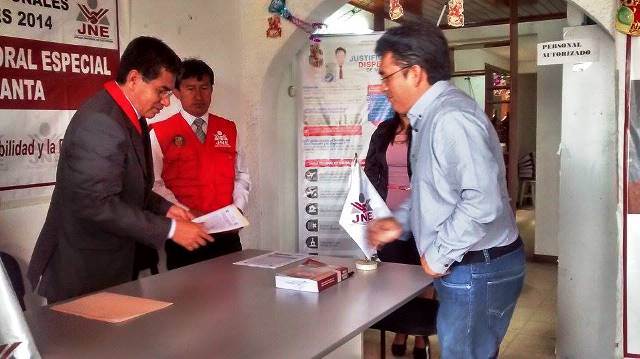 JEE-Santa proclama a Waldo Ríos como ganador de Segunda vuelta