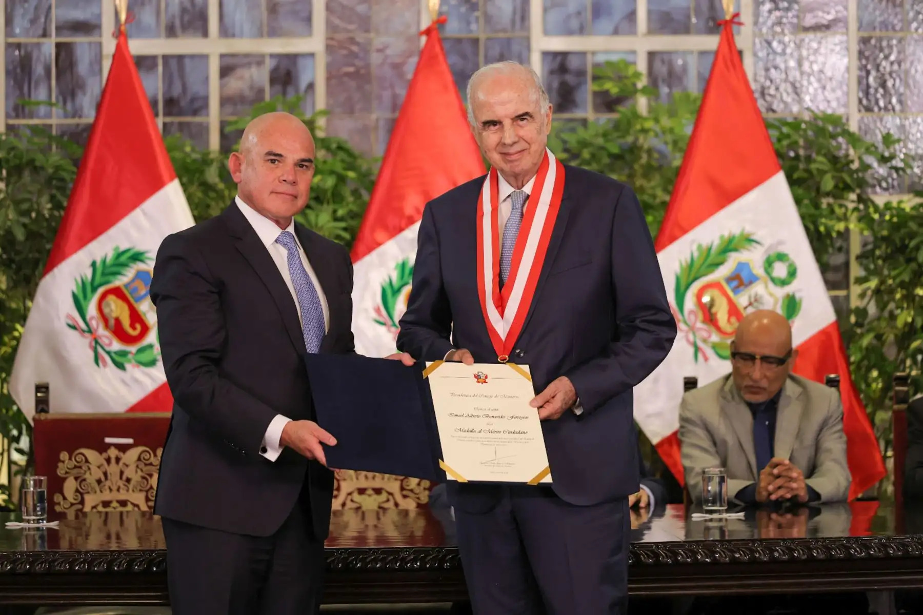 PCM otorga “Medalla al Mérito Ciudadano” a destacadas personalidades