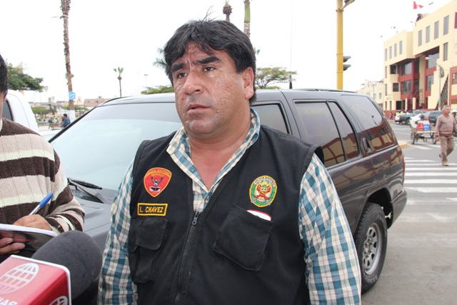 Chimbote: Capitán PNP Chávez Gallardo dice que no hay espacio para chalecos en las obras