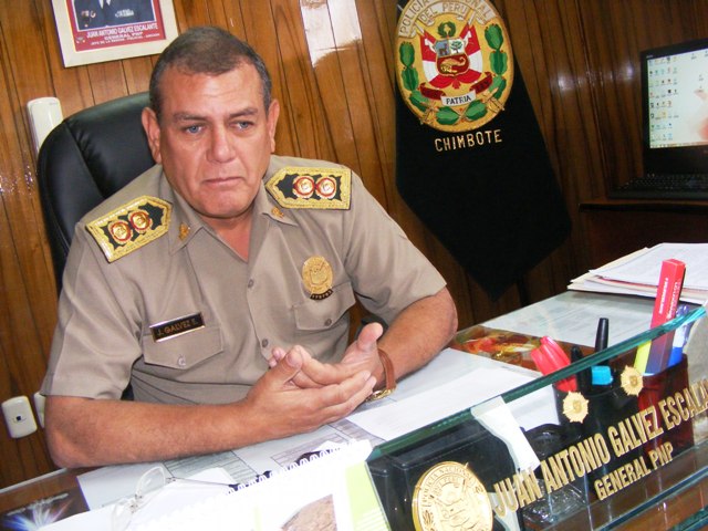 Chimbote: Mayor Saldaña y 2 suboficiales serían expulsados de la PNP por cometer falta grave