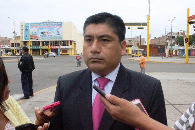 Trabajador municipal fue suspendido por presunta coima a dueño de discoteca en Chimbote