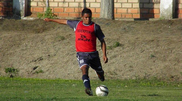 Jerson Vásquez dice paralización del torneo les favorece para enfrentar a Cienciano