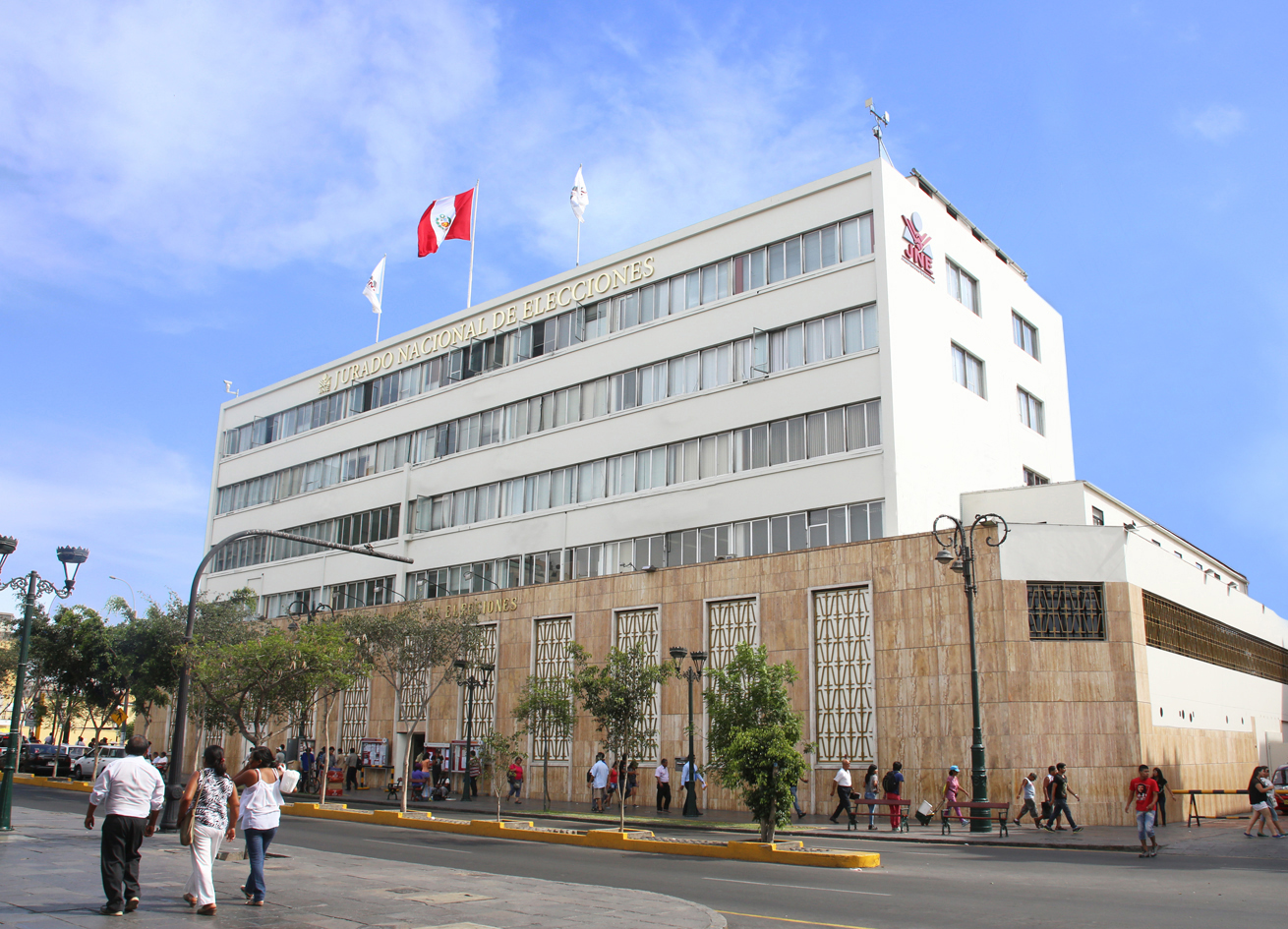 JNE se declara en sesión permanente por elecciones del 7 de octubre