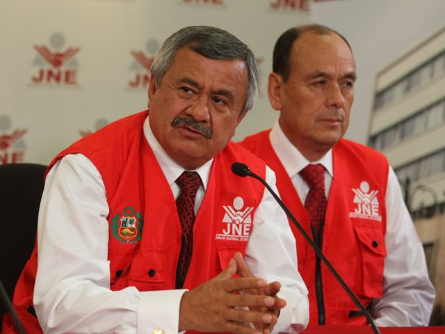  JNE pide que se amplíe la obligatoriedad de informaciones relevantes en hojas de vida