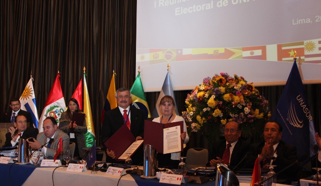 Organismos electorales de UNASUR intercambiarán información, experiencias y capacitación