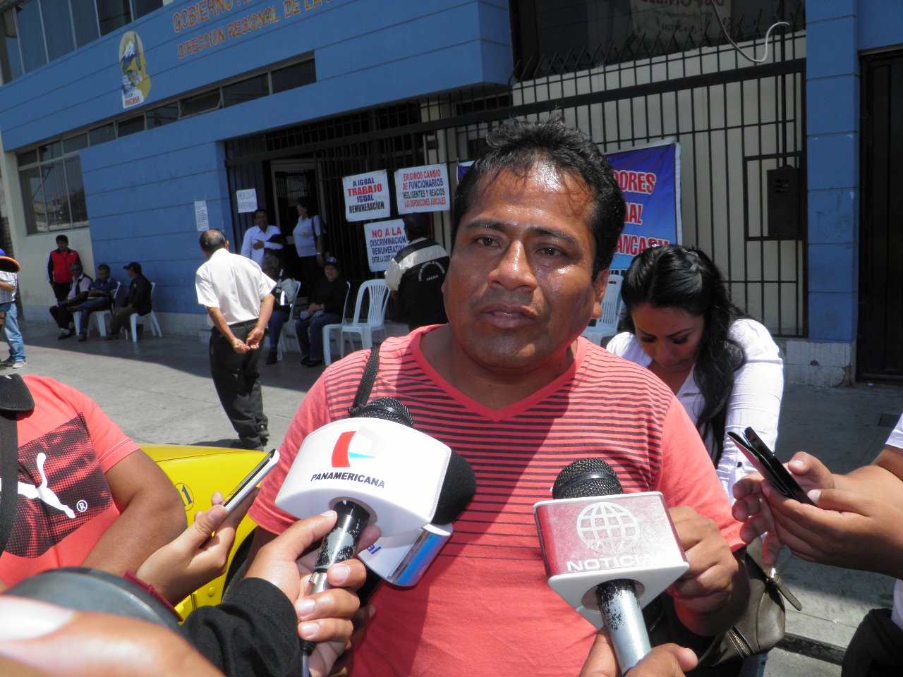 Chimbote: Denuncian que titular de Direpro exige dinero a pescadores artesanales