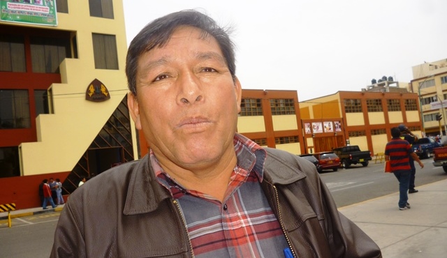 Trabajadores municipales anuncian paro estacionario la próxima semana