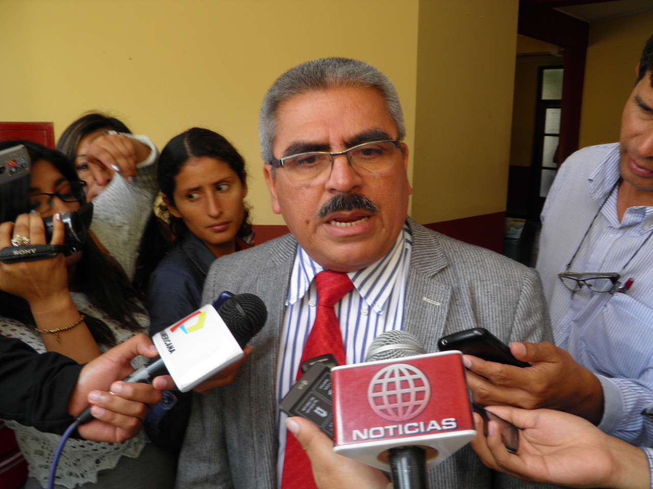 Chimbote: Equipos médicos que prestó EsSalud retornarán a hospital 