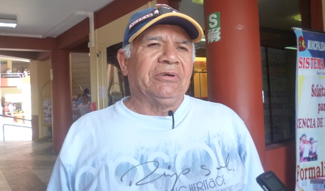  Moradores de costanera exigen se prohíba arrojo de vertimientos a la bahía