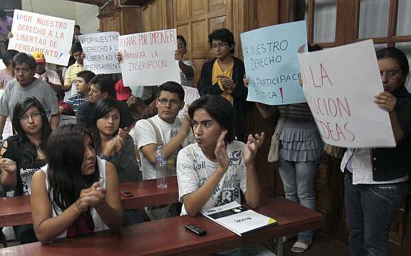 Ministro del Interior advierte presencia de movimientos terroristas en universidades