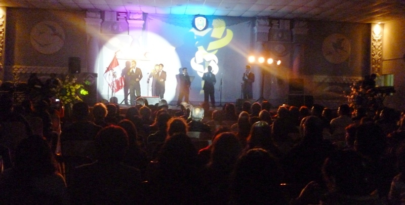 Impresionante presentación de jóvenes líricos chimbotanos en auditorio de U. San Pedro (video)