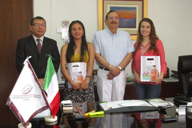 Uladech Católica recibe a estudiantes mexicanas 