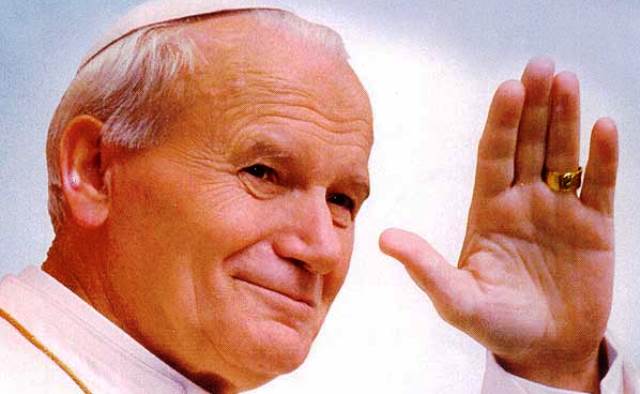  Francisco aceptó milagro de Juan Pablo II y próxima canonización (Video)