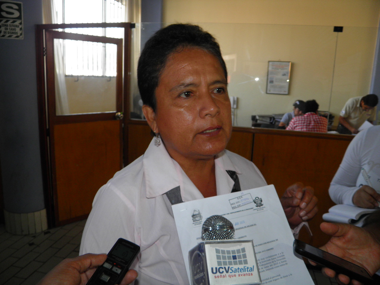 Chimbote: Trabajadores de la Direpro en reunión buscarán solución a su demanda 