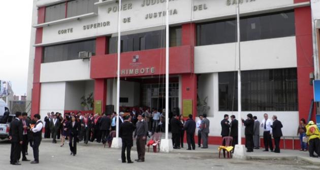 Jueces de Corte de Justicia del Santa se unen a jornada de lucha del magistrado peruano