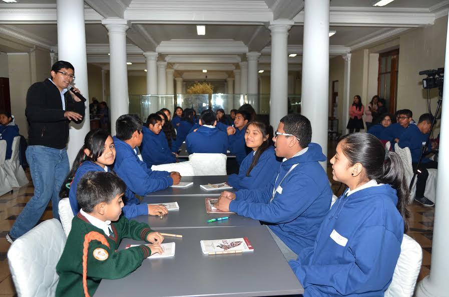 Jueces de paz escolares del Santa participaron en Encuentro Nacional