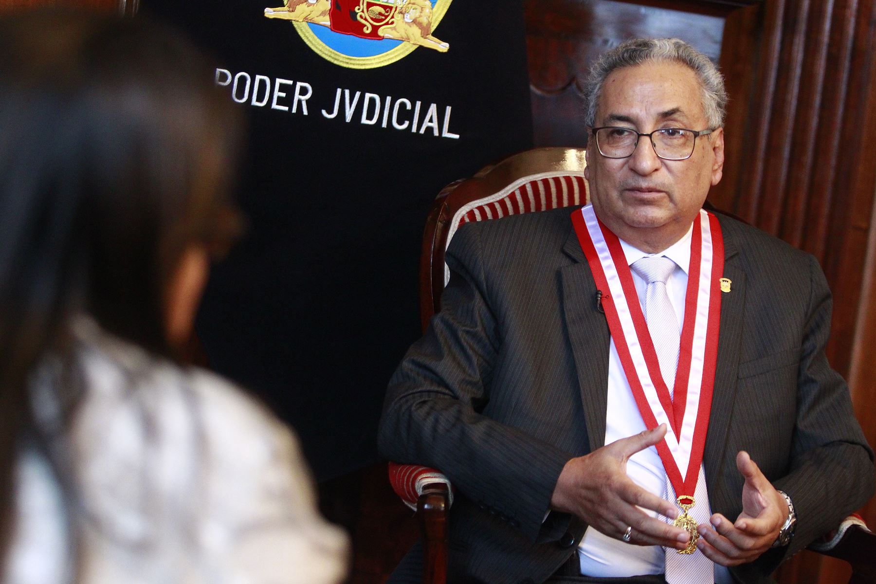 "Quienes hicieron de la política un negocio, terminarán en la cárcel"