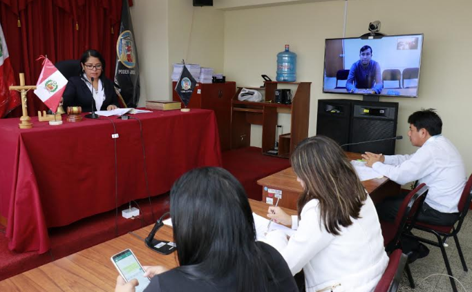  Jueza realiza audiencia de conciliación con presencia de reo de penal de Cambio Puente