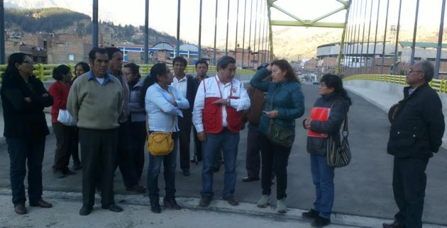   Vicepresidente del Congreso inspeccionó obra paralizada de puente “Raymondi”