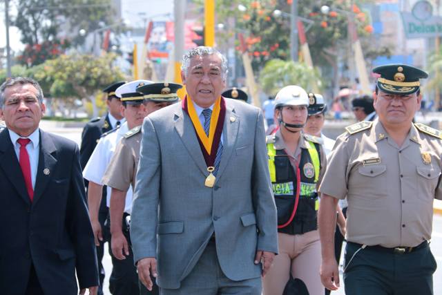 Vía de evitamiento para Chimbote empezaría a construirse en enero con 147 millones de dólares