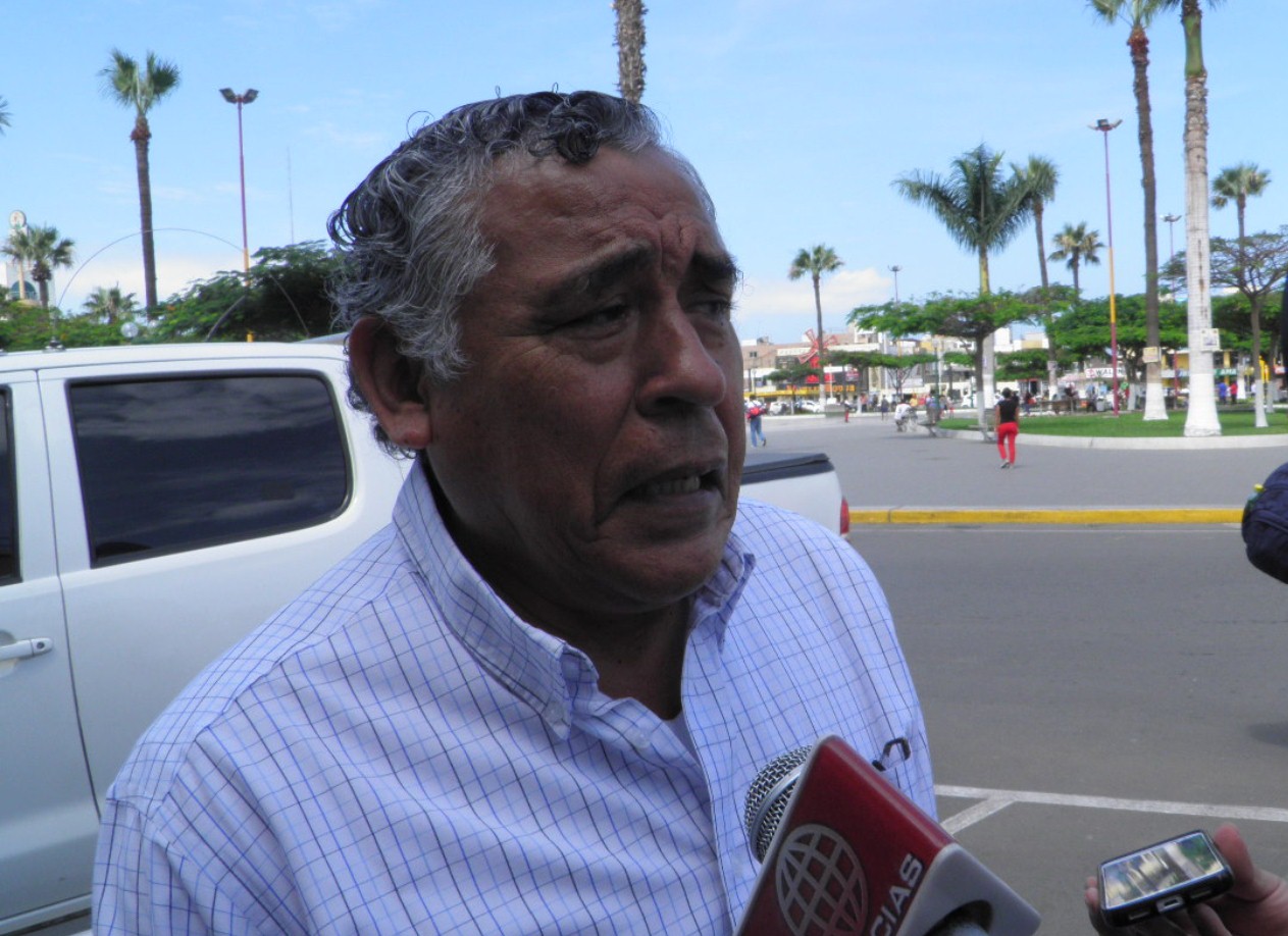 Primer regidor de la Municipalidad del Santa respalda labor de cuestionada gerente de Obras