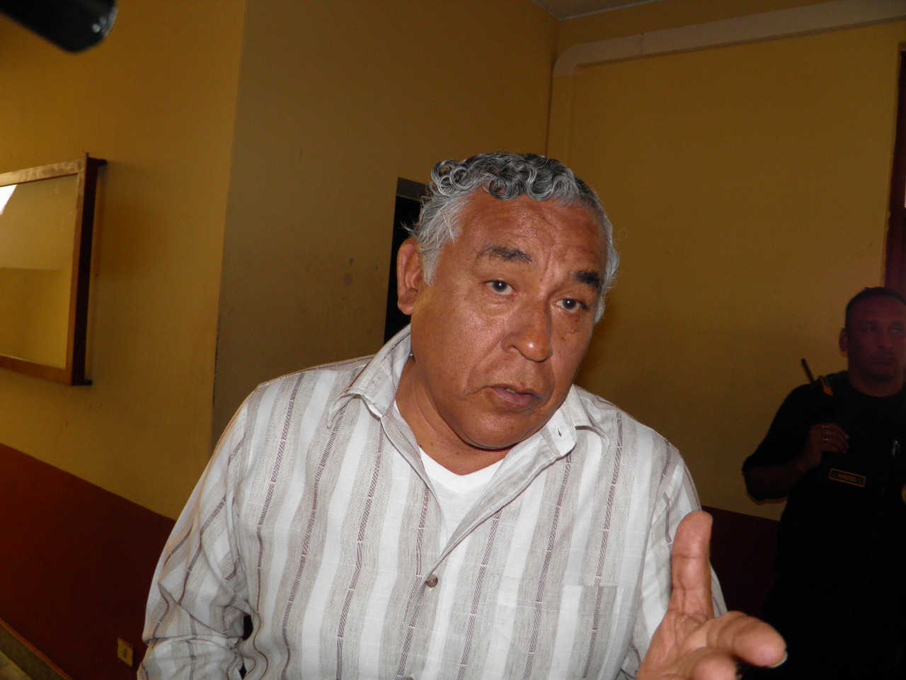 Cortez sobre la renuncia de Albarrán a Río Santa: “Sucede hasta en las grandes familias”