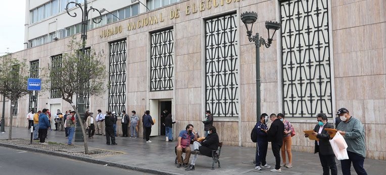 JNE capacitará a líderes y militantes de partidos políticos para elecciones 2021