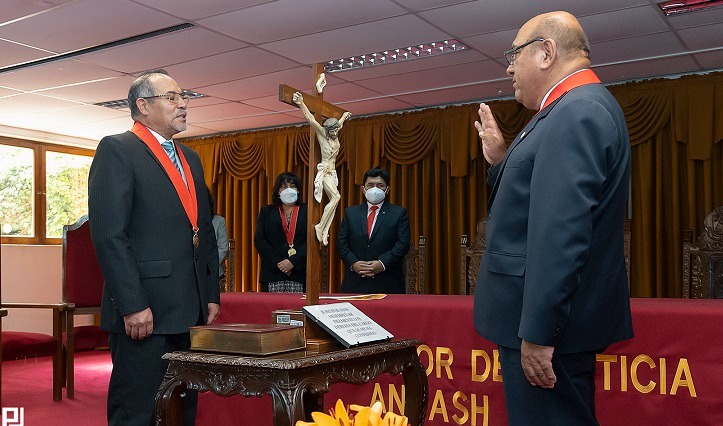 Magistrado Raúl Rodríguez juramentó como jefe de la Odecma Áncash   